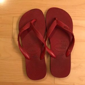 GUC Red Havaianas 🌺